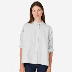 Everlane- Japanese Oxford Square Cut Shirt- Size 6
